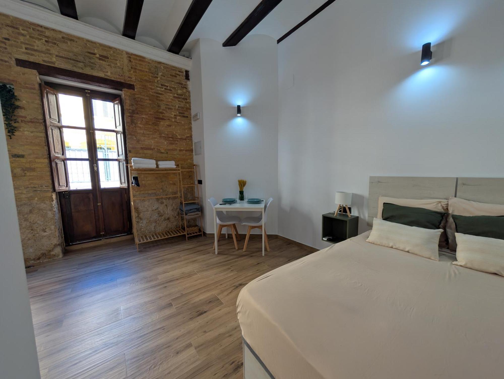 Las Arenas Suites 2 Playa Valencia Exteriör bild