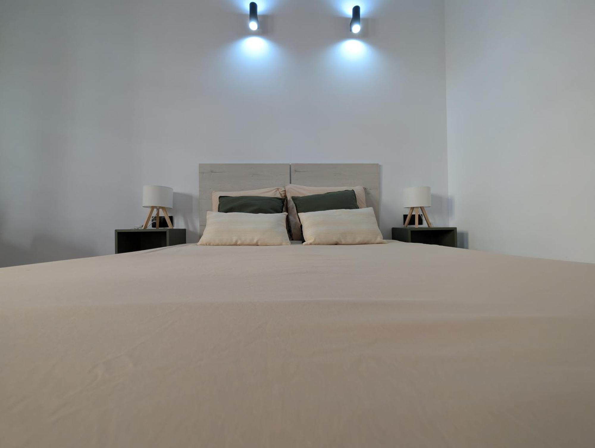 Las Arenas Suites 2 Playa Valencia Exteriör bild
