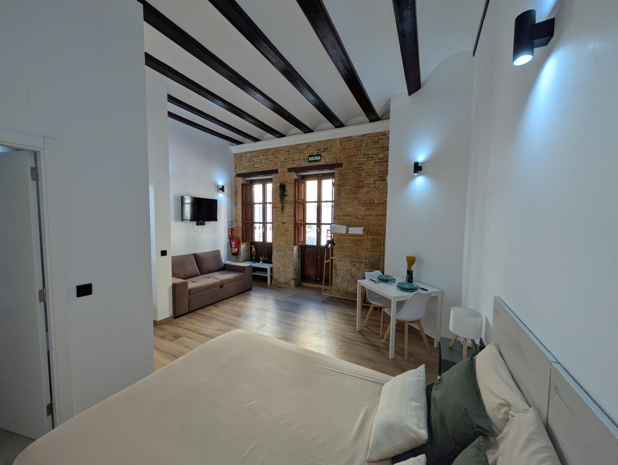 Las Arenas Suites 2 Playa Valencia Exteriör bild
